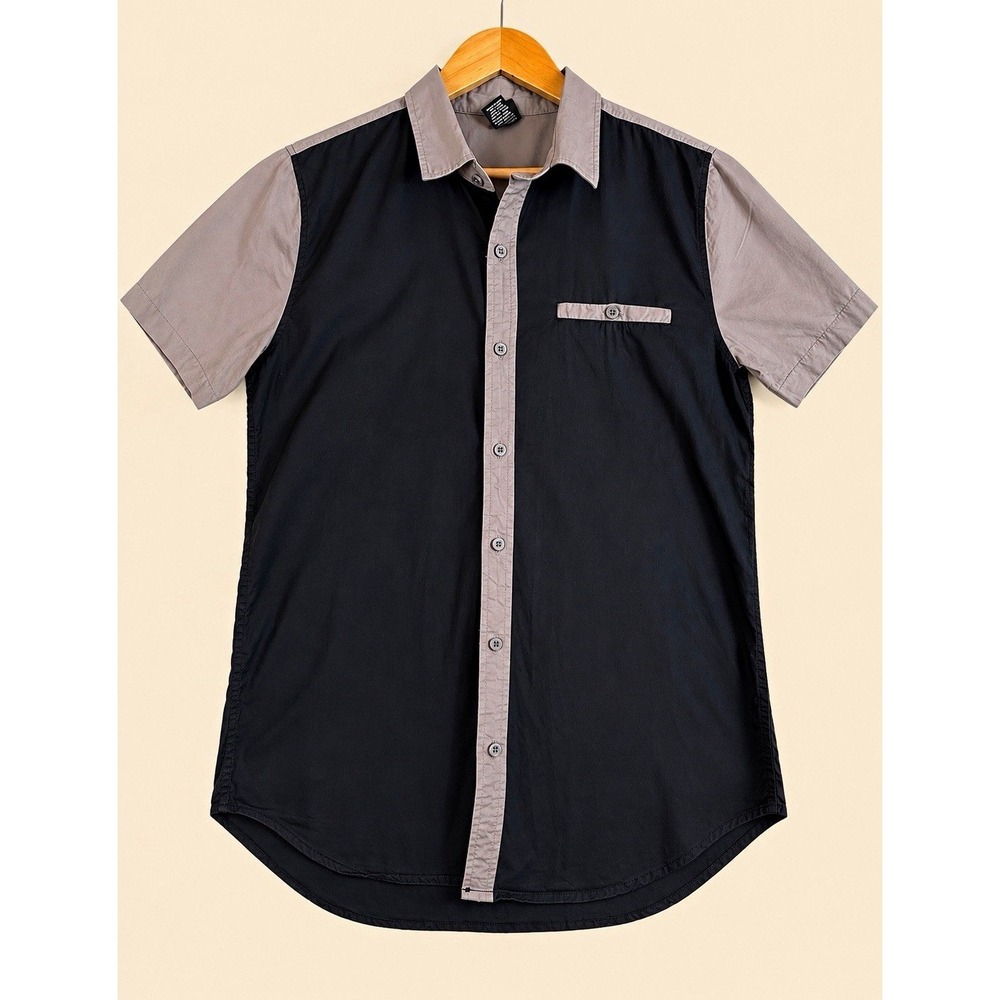 Disney Pixar Baymax Big Hero 6 Graphic Print Woven Cotton Button-Up Shirt M